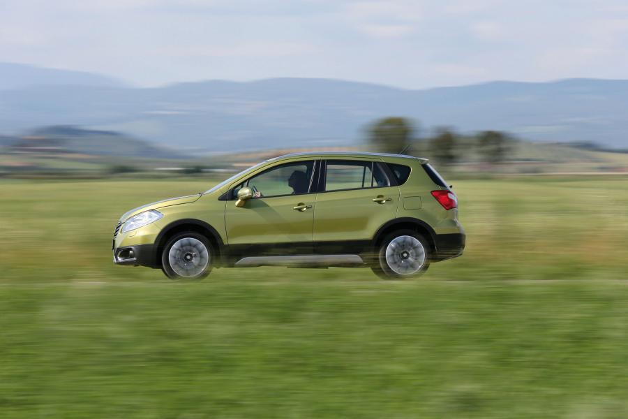  Suzuki SX4 2013 года  (фото 25 из 44)